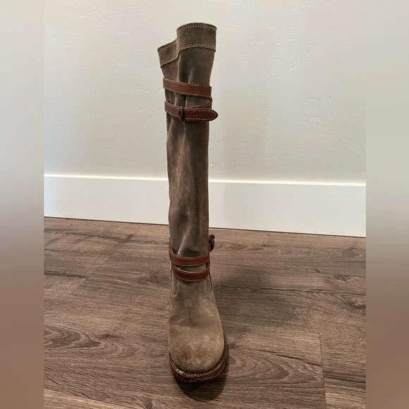 Frye Jane Strappy boot - Picture 13 of 13